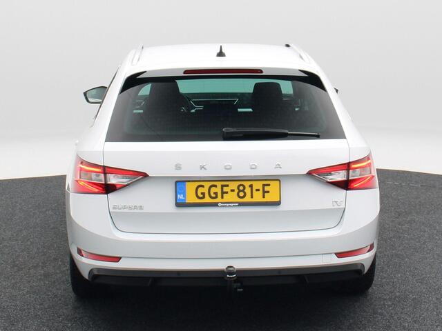 Skoda SUPERB Combi 1.4 TSi 218 Pk iV Business Edition Plus | Cruise Control | Climatronic | Navigatie | Trekhaak | 17 Inch | 97.32Km !!