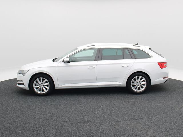 Skoda SUPERB Combi 1.4 TSi 218 Pk iV Business Edition Plus | Cruise Control | Climatronic | Navigatie | Trekhaak | 17 Inch | 97.32Km !!