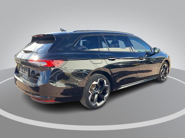 Skoda SUPERB 1.5TSI 150kW/204PK PHEV Sportline Business · Leder · Panoramadak · Apple/Android Car Play · Garantie t/m 05-09-2027