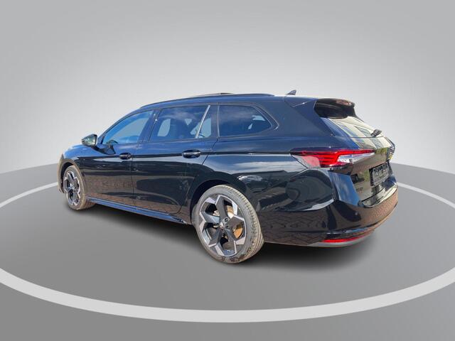Skoda SUPERB 1.5TSI 150kW/204PK PHEV Sportline Business · Leder · Panoramadak · Apple/Android Car Play · Garantie t/m 05-09-2027