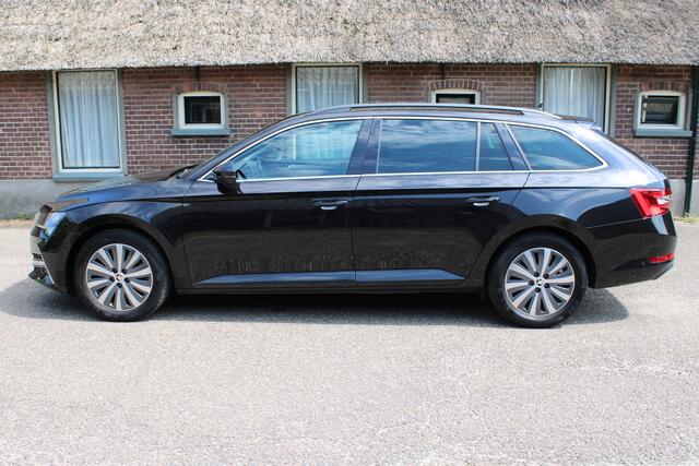 Skoda SUPERB Combi 1.4 TSI iV Business Edition SOh 92% NAVI LED ECC STANDKACHEL 58000KM!!!