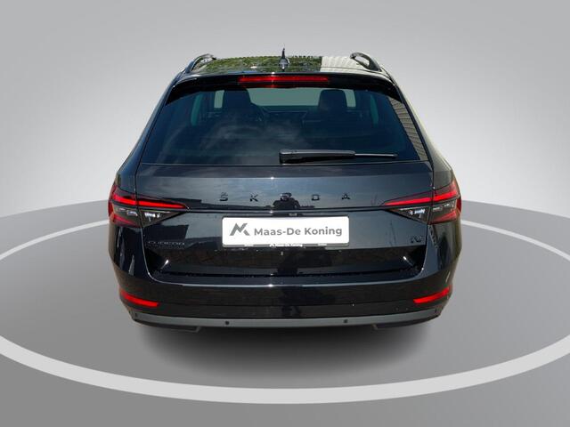 Skoda SUPERB Combi 1.4TSI 160kW/218PK iV Business Edition Plus · Navigatie · Apple/Android Car Play · Camera + Parkeersensoren · Garantie t/m 27-03-2028 of 60000km.