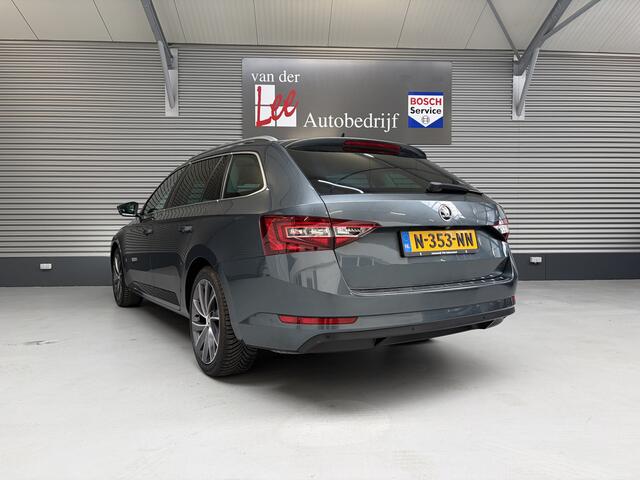 Skoda SUPERB Combi 1.4 TSI ACT/NAVI/CARPLAY/PDC/CAM/DODE HOEK/ADAPTIVE CR/ENZ