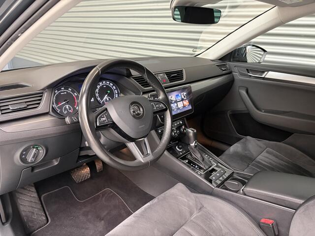 Skoda SUPERB Combi 1.4 TSI ACT/NAVI/CARPLAY/PDC/CAM/DODE HOEK/ADAPTIVE CR/ENZ
