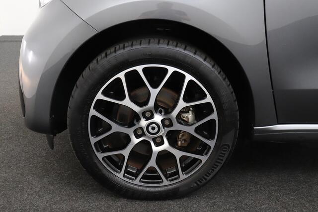 Smart EQ FORFOUR Comfort Plus Pano-dak Camera Leder 16'LMV