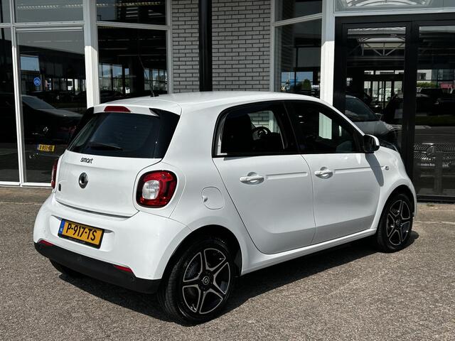 Smart EQ FORFOUR Comfort 18 kWh | Airco | Carplay
