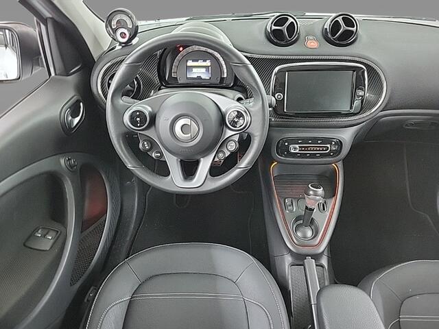 Smart EQ FORFOUR BRABUS Style18 kWh 1e-Eig. & Dealer-Onderh. BOVAG-Garantie. NL-Auto.