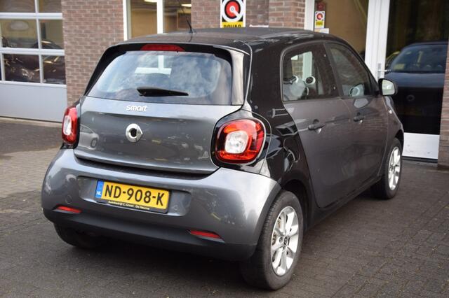Smart FORFOUR 1.0 PURE AUTOMAAT/SCHUIF DAK/CRUISE