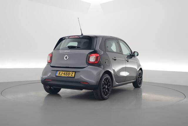 Smart FORFOUR 1.0 Passion Aut. | Clima | Bluetooth | PDC A | 16''
