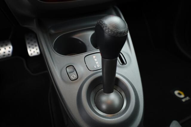 Smart FORFOUR 1.0 Passion Aut. | Clima | Bluetooth | PDC A | 16''
