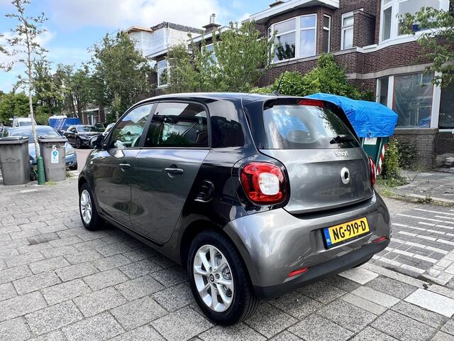 Smart FORFOUR 1.0 Pure