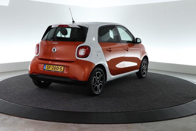 Smart FORFOUR 1.0 Business Solution | CLIMA | NAVI | CRUISE | STOELVERW. |