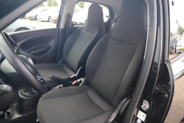 Smart FORFOUR 1.0 Pure Airco 14 inch LMV Radio Bluetooth Elektrische Ramen Nieuwe APK!