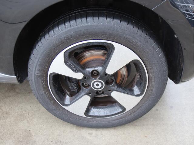 Smart FORFOUR 1.0 Business Solution NL-auto, Clima, Cruise, LMV Prijspakker!