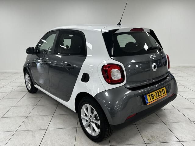 Smart FORFOUR 1.0 Passion CRUISE CONTROL | LICHTMETALEN VELGEN | CLIMATE CONTROL