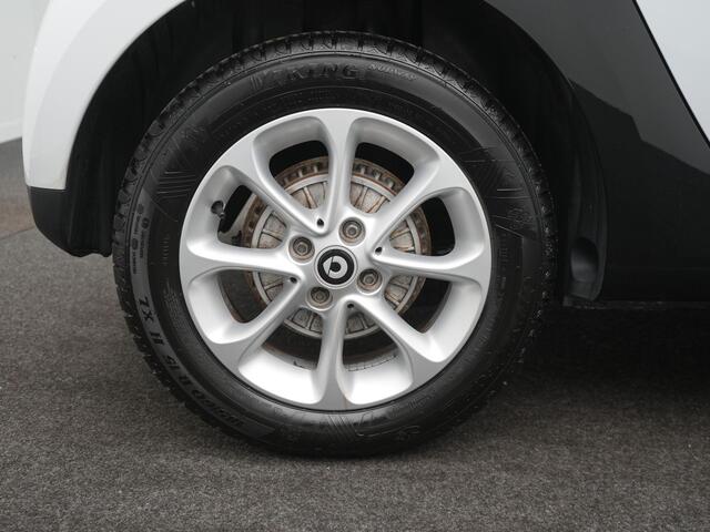 Smart FORFOUR 1.0 Pure - RIJKLAARPRIJS - Cruise Control - Lichtmetalen velgen