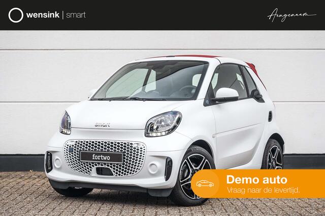 Smart FORTWO cabrio EQ Comfort 18 kWh Winterpakket | Rood dak | Carbon optiek interieur |