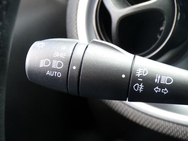 Smart FORTWO cabrio 1.0 Turbo Pure, Automaat / Stoelverwarming / Camera + Sensoren / Climate Control / Cruise Control / 16'' LMV