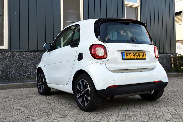 Smart FORTWO 1.0 Turbo Proxy Rijklaarprijs-Garantie Navigatie Panoramadak Airco Led LM Velgen