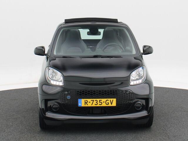 Smart FORTWO cabrio EQ Comfort 18 kWh | Airco | Carplay | Elektrische Kap | LED | Navigatiesysteem | 16 Inch | 27.224 Km