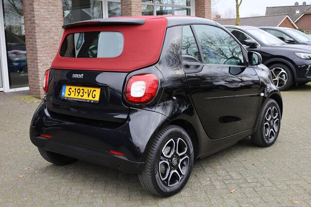 Smart FORTWO cabrio EQ prime 18 kWh LEER CARPLAY STOELVERW. NAVI AIRCO CLIMA CRUISE LMV