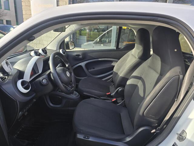 Smart FORTWO electric drive pure 18 kWh carplay en Android auto