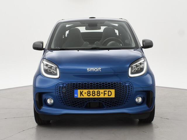 Smart FORTWO cabrio EQ COMFORT PLUS 18 KW + 16 INCH LMV | LEDER | STOELVERW. | CAMERA | NAVIGATIE