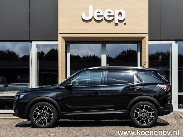 Ssangyong KORANDO Titanium / Leer / LED / Navi / 1500Kg trekgew/ 19 Blackline