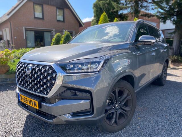 Ssangyong REXTON 2.2D / 2.2e-XDi 4WD SAPPHIRE / TITANIUM PLUS PACK Grijskenteken ⬠20.000 KORTING