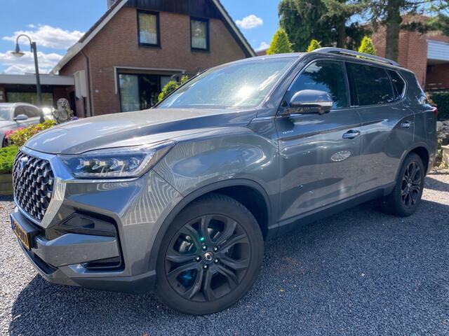 Ssangyong REXTON 2.2D / 2.2e-XDi 4WD SAPPHIRE / TITANIUM PLUS PACK Grijskenteken ⬠20.000 KORTING