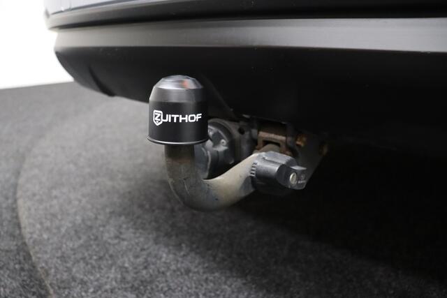 Subaru FORESTER 2.0 Premium AWD | Cruise-control | Afneembare Trekhaak | Elek. Panoramadak | Elek. Achterklep | Camera | Leder | Clima | Keyless | Navigatie