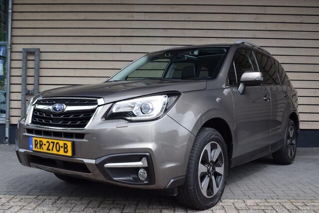 Subaru FORESTER 2.0 Premium - Dealer onderhouden - Trekhaak