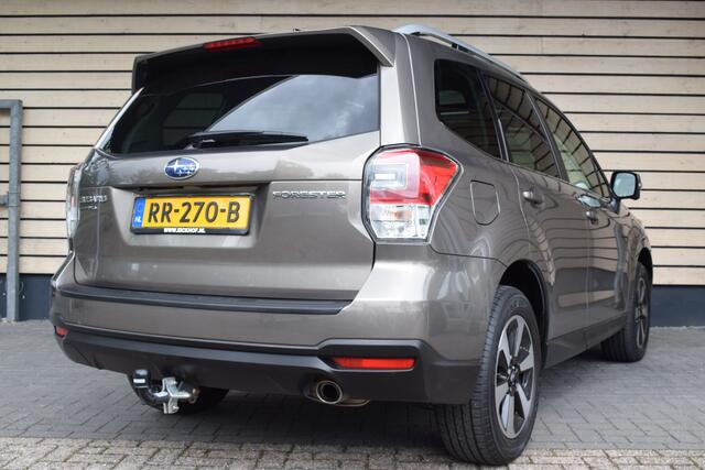 Subaru FORESTER 2.0 Premium - Dealer onderhouden - Trekhaak