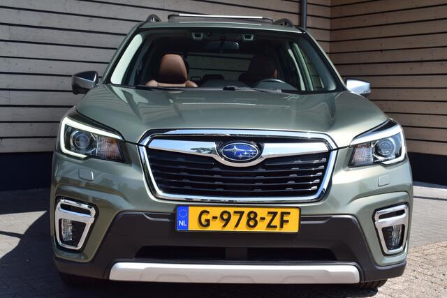 Subaru FORESTER 2.0i e-BOXER First Edition - Afneembare trekhaak