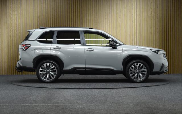 Subaru FORESTER 2.0i e-BOXER Premium | Trekhaak | Leder | Navigatie