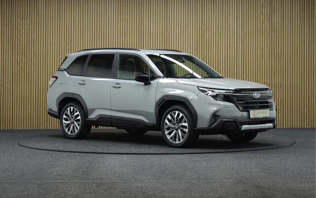 Subaru FORESTER 2.0i e-BOXER Premium | Trekhaak | Leder | Navigatie