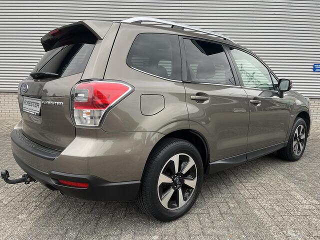 Subaru FORESTER 2.0 Premium Premium| Leder interieur| Trekhaak|1e eigenaar| Nieuw Staat!!!!!!