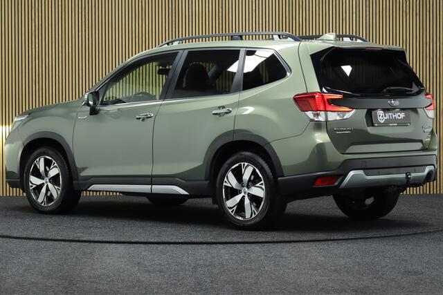 Subaru FORESTER 2.0i e-BOXER First Edition AWD | Panoramadak | Adaptive-cruise | Trekhaak | Leder | Camera | Clima | Elek. Achterklep | EyeSight | Apple Carplay & Android Auto | Keyless | Dodehoekdetectie