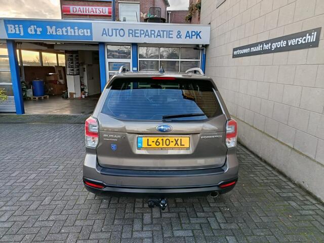 Subaru FORESTER 2.0 LUXURY