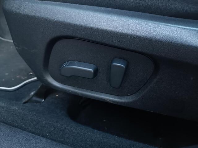 Subaru FORESTER 2.0 Premium automaat, trekhaak, schuifdak