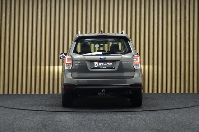 Subaru FORESTER 2.0 Luxury AWD | Elek. Glazen Panoramadak | Adaptive-cruise | Afneembare Trekhaak | Camera | Clima | X-Mode | EyeSight | Stoelverwarming | Dodehoekdetectie