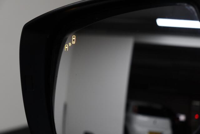 Subaru FORESTER 2.0 Luxury AWD | Elek. Glazen Panoramadak | Adaptive-cruise | Afneembare Trekhaak | Camera | Clima | X-Mode | EyeSight | Stoelverwarming | Dodehoekdetectie