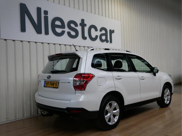 Subaru FORESTER 2.0 Nagano met leer en navigatie