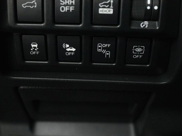 Subaru FORESTER 2.0i e-BOXER Luxury | 1870 kg Trekgewicht | Camera | Dodehoek Detector | Carplay\Android Auto | Nederlandse Auto | NAP |