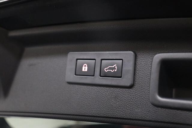 Subaru FORESTER 2.0i e-BOXER Sport Black Edition AWD | Elek. Glazen Panoramadak | Adaptive-cruise | Trekhaak | Camera | Clima | Navigatie | Elek. Achterklep | Apple Carplay & Android Auto | Keyless | Stoelverwarming | Dodehoekdetectie