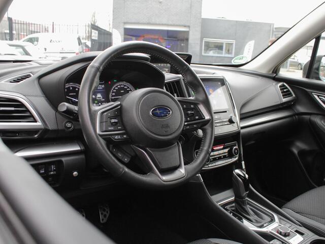 Subaru FORESTER 2.0i e-BOXER Luxury | Carplay Navigatie | Camera | Clima | Trekhaak