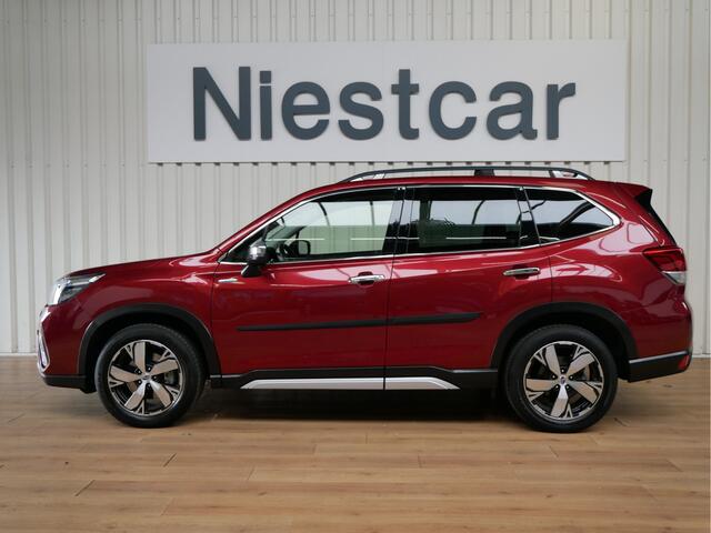 Subaru FORESTER 2.0i e-BOXER First Edition