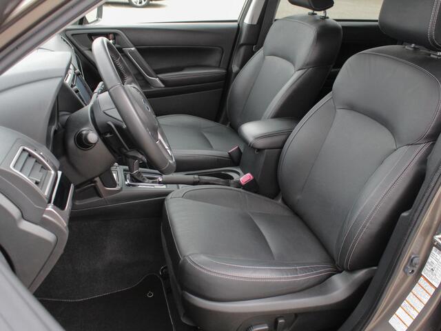 Subaru FORESTER 2.0 Premium Automaat | Navi | Adap. Cruise | Leder | Trekhaak