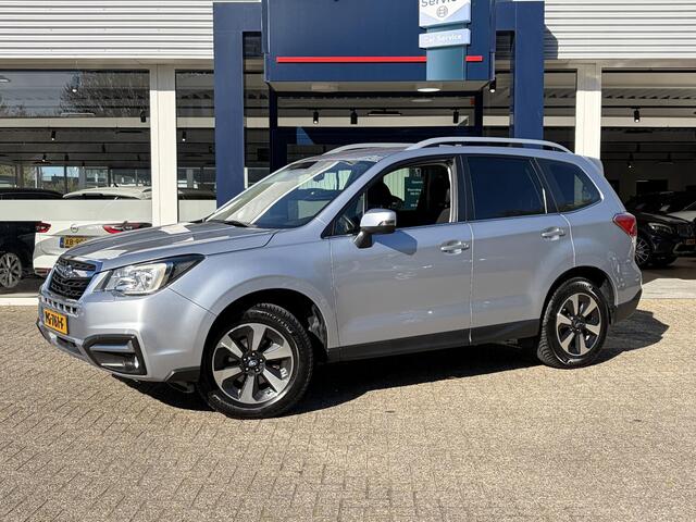 Subaru FORESTER 2.0 Comfort / Automaat / AWD / NL-Auto / 75.000 KM! / Cruise-Control / Stoelverwarming / Trekhaak / Apple-Carplay & Android-Auto / Climate-Control / Radio-Bluetooth / Navi / Camera / 17'' LMV / All-Season / ENZ.