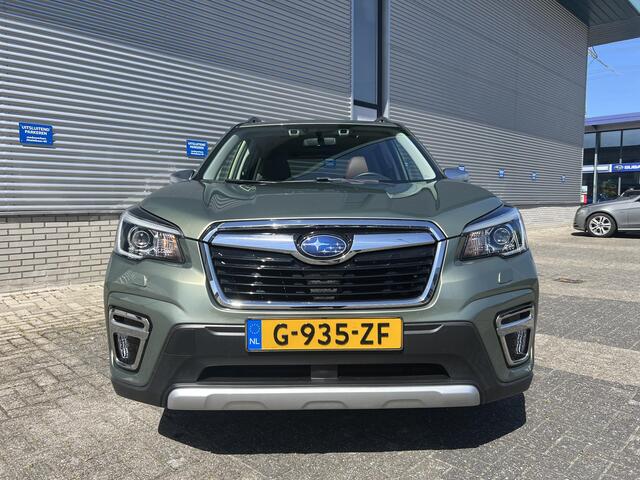 Subaru FORESTER 2.0i e-BOXER First Edition Automaat | Lage Kilometerstand | Trekhaak | All Season Banden | Elek. Schuif/Kantel Dak | Apple Carplay & Android Auto | Climate Control | 18" LM Velgen